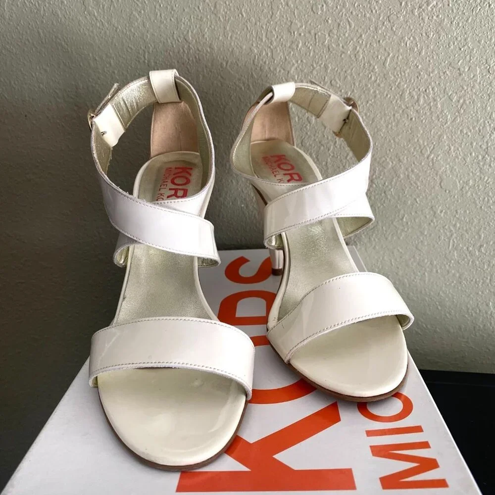 Michael Kors strappy ivory/cream Naughty Women's Vanilla Patent Heels - Picture 6 of 10